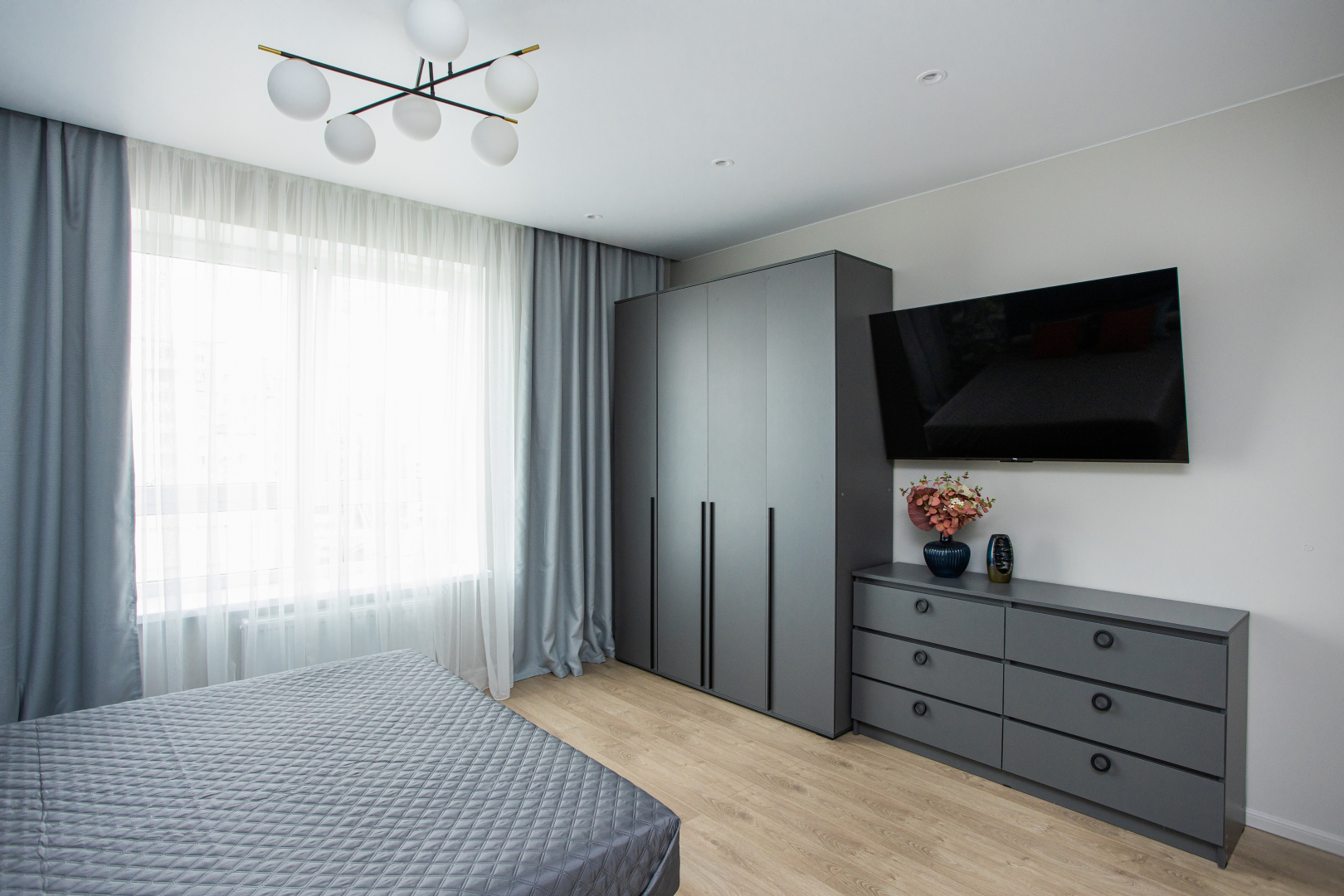 Квартира с видом на озеро