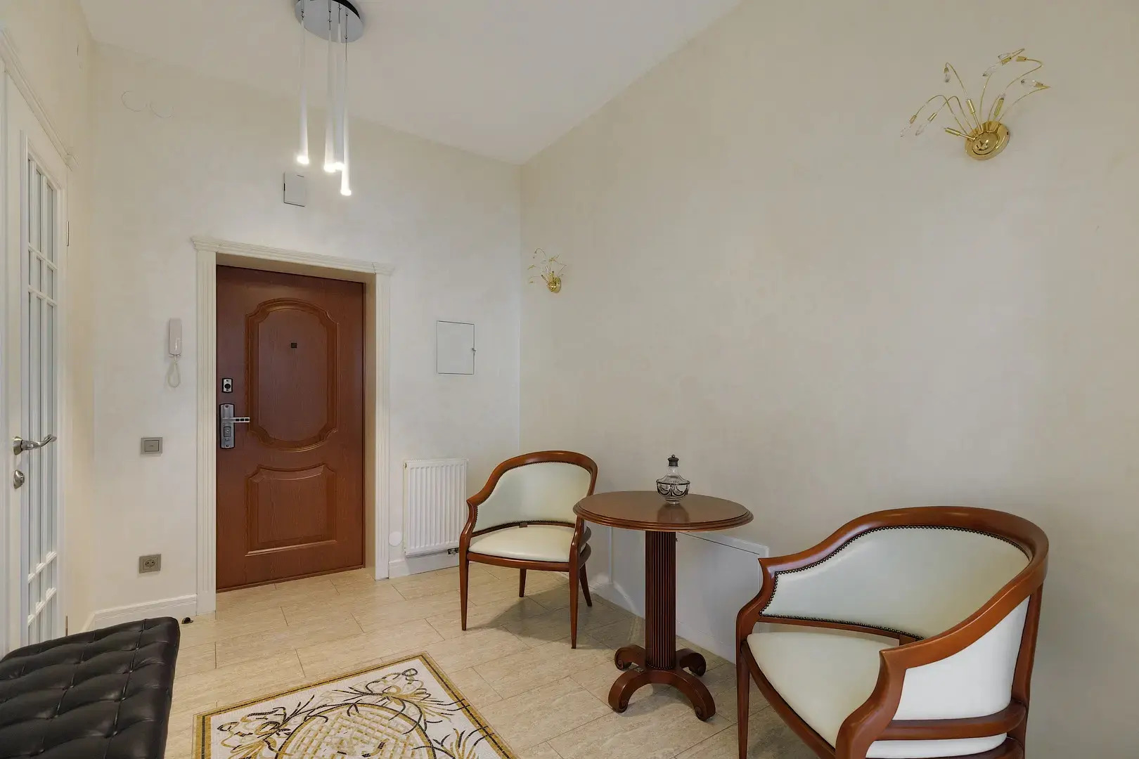 Квартира 2 уровня на Аптечной