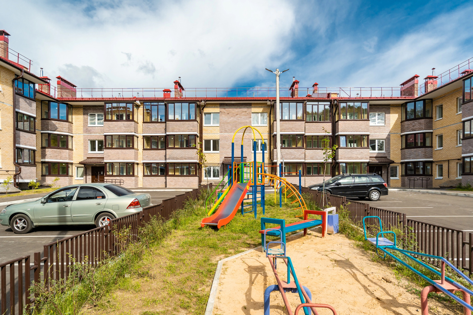 Апартаменты GLOBALSTAY Солнечная 3х Комнатная на Набережной Днепра