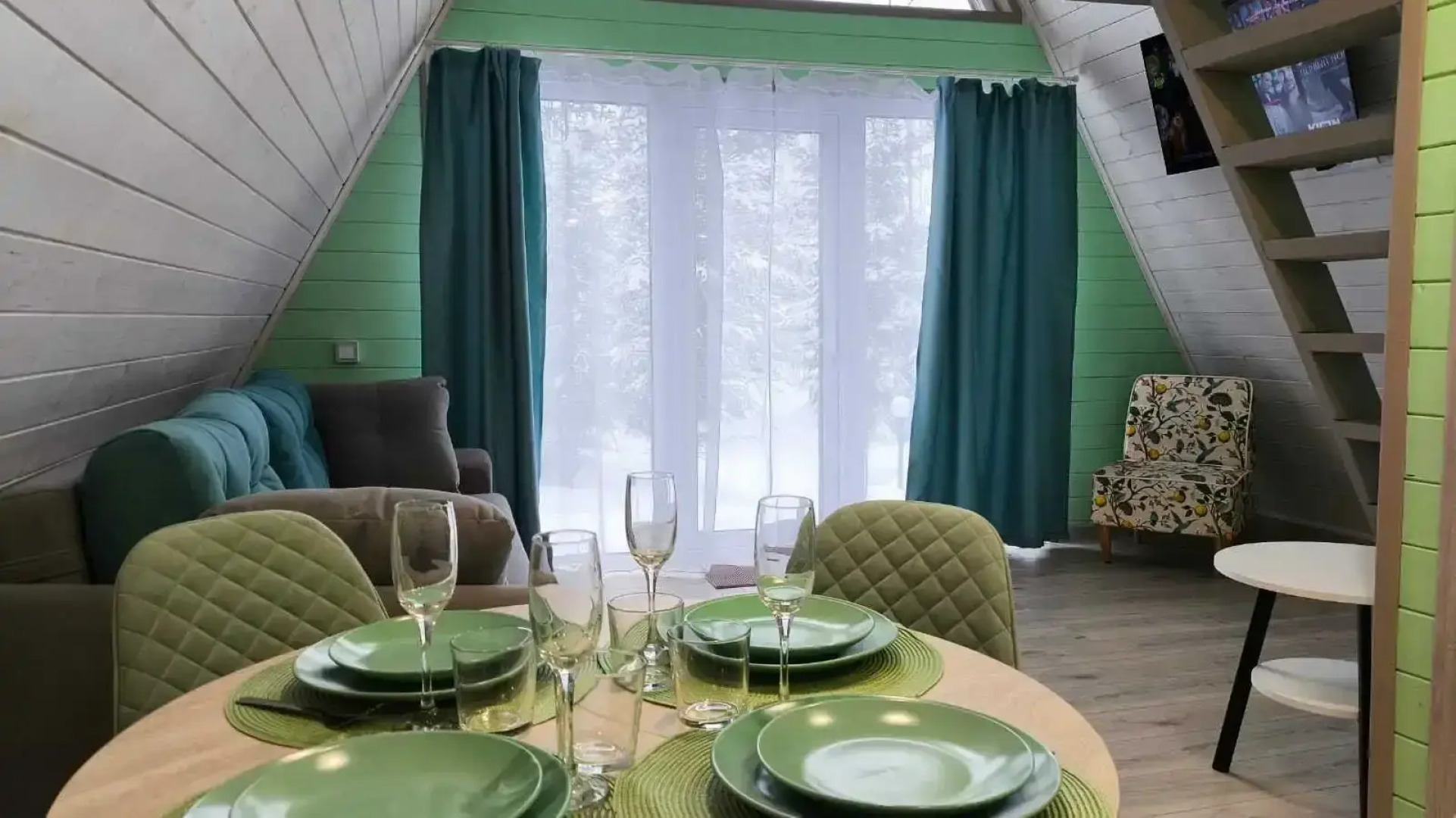 Частный дом Афрейм Лес