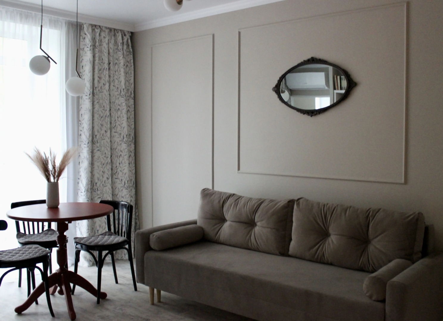 Апартаменты Red Литературная Атмосфера