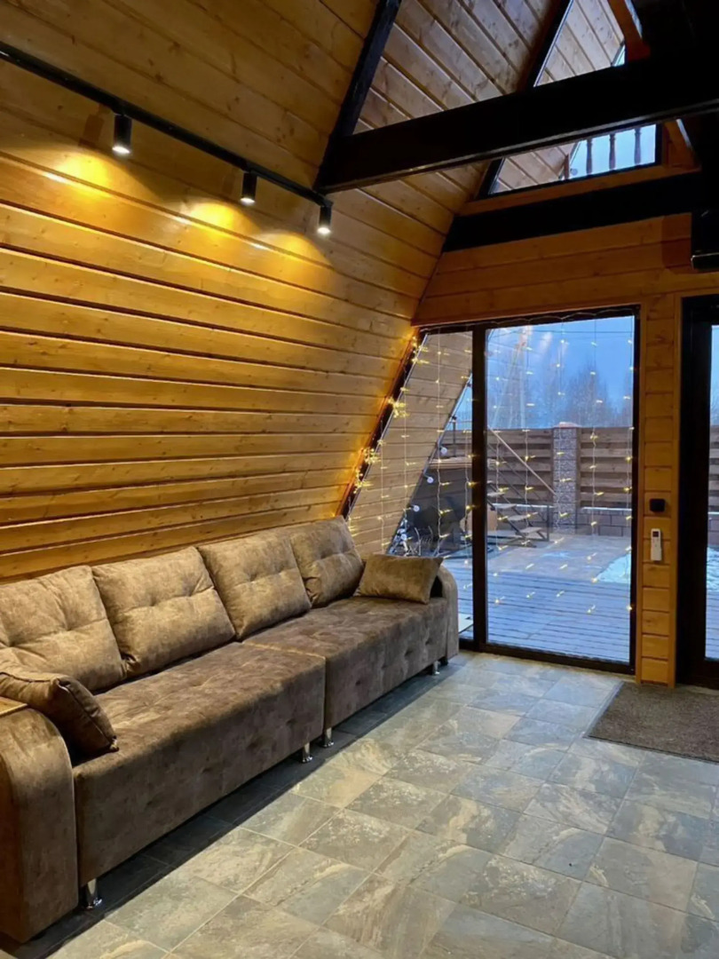 Частный дом A-framе с чаном и прекрaснoй сaуной