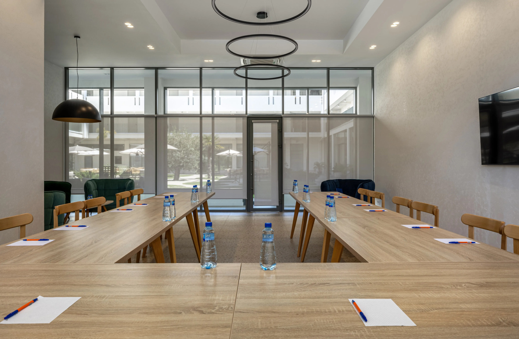 Отель Portoritsa