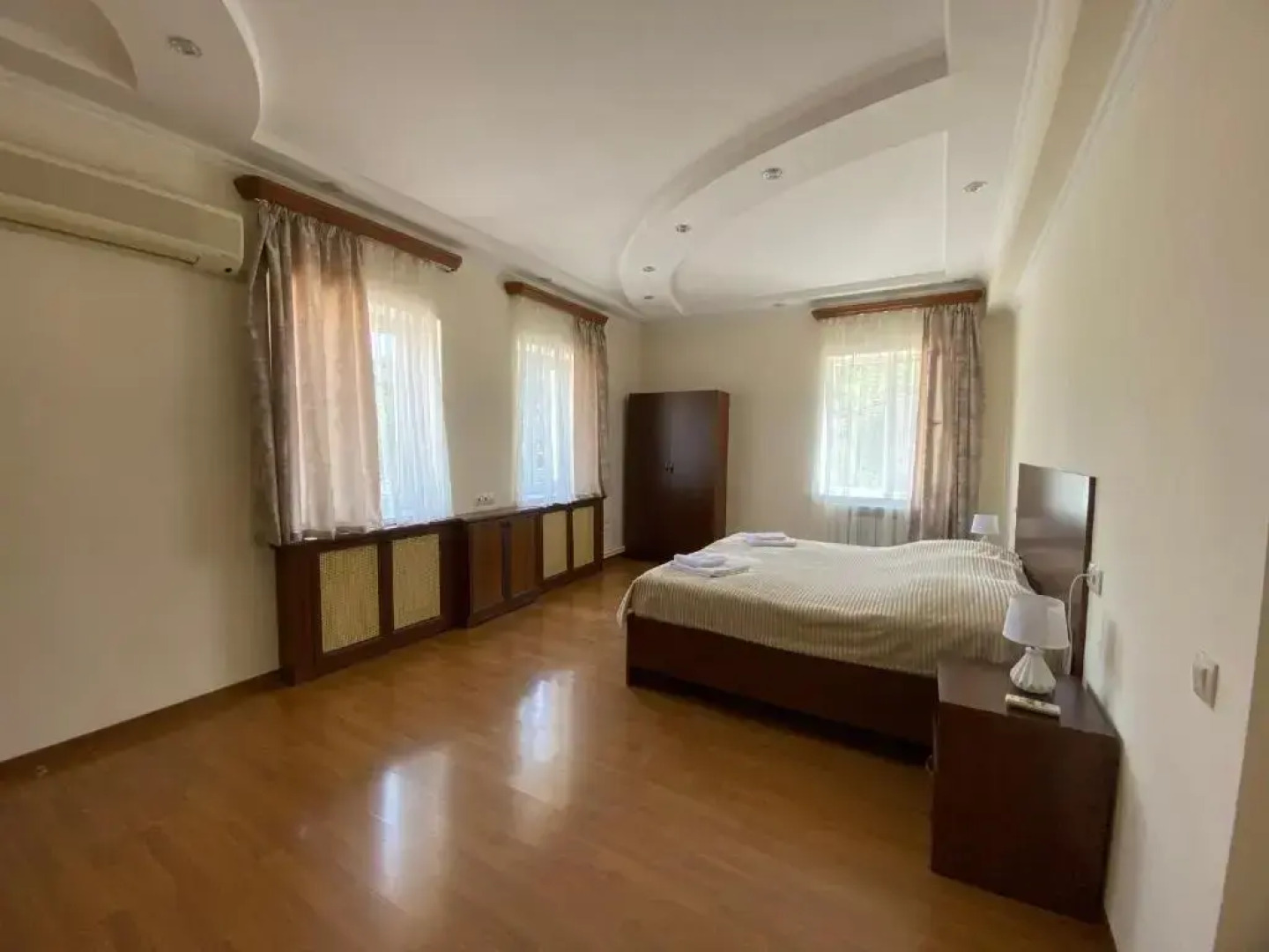 Отель Oasis Hotel Kapan