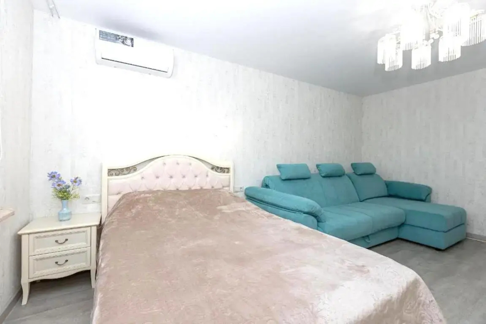 Апартаменты на Меридианной 3 у Набережной Казанки Ностальджи