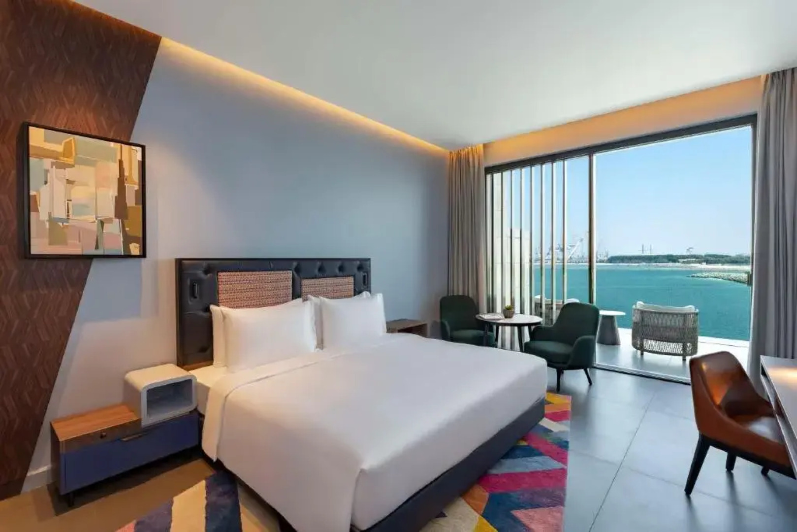 Отель Hyatt Centric Jumeirah Dubai
