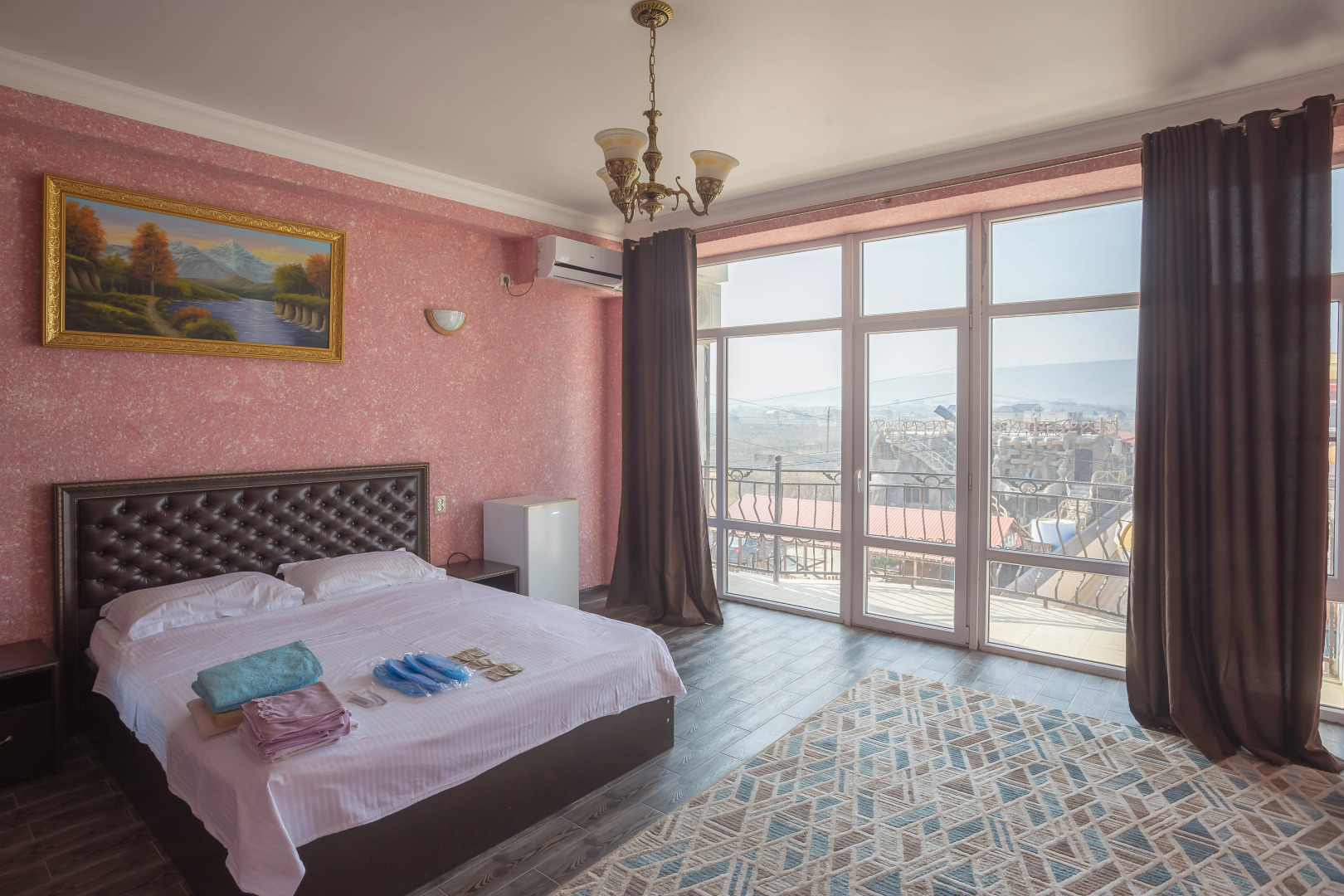 Отель Океан