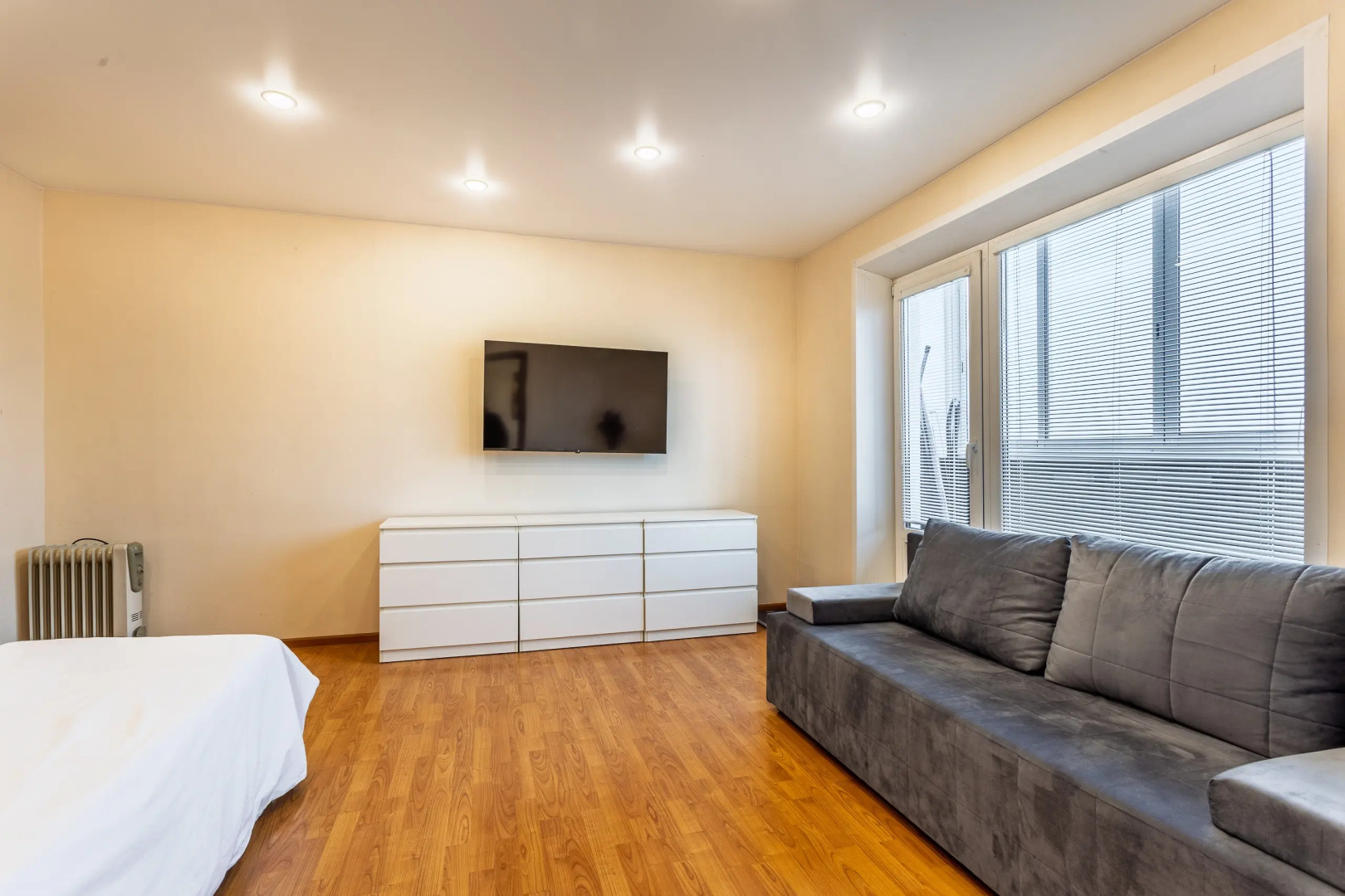 Апартаменты Четырехкомнатные в центре города