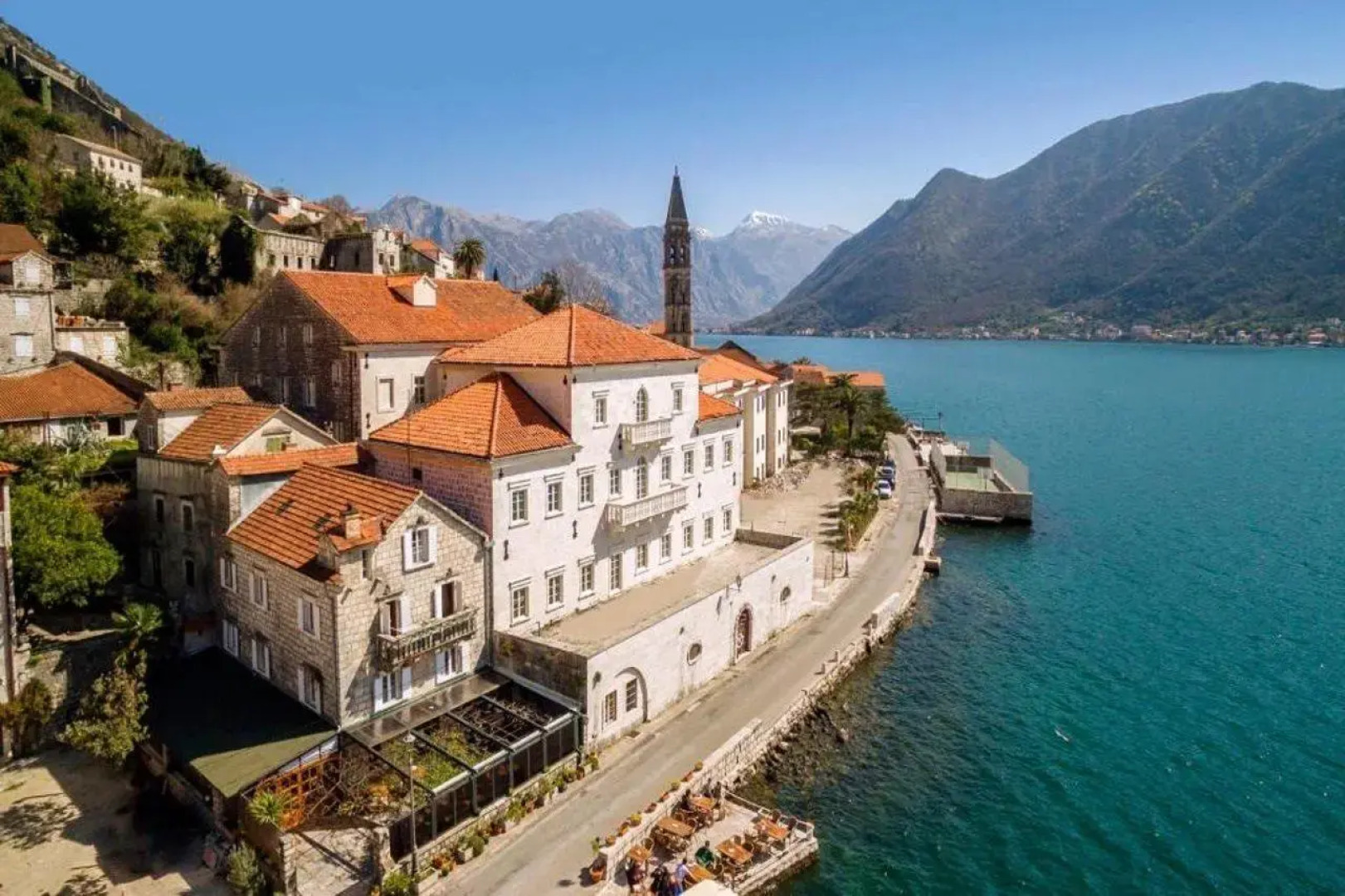 Heritage Grand Perast