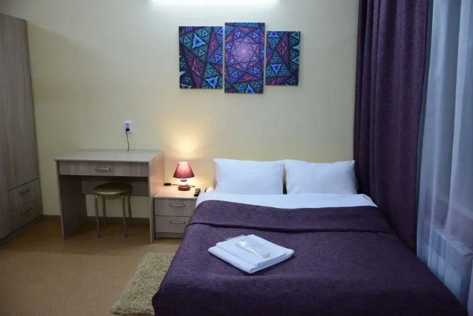 Отель Виктория