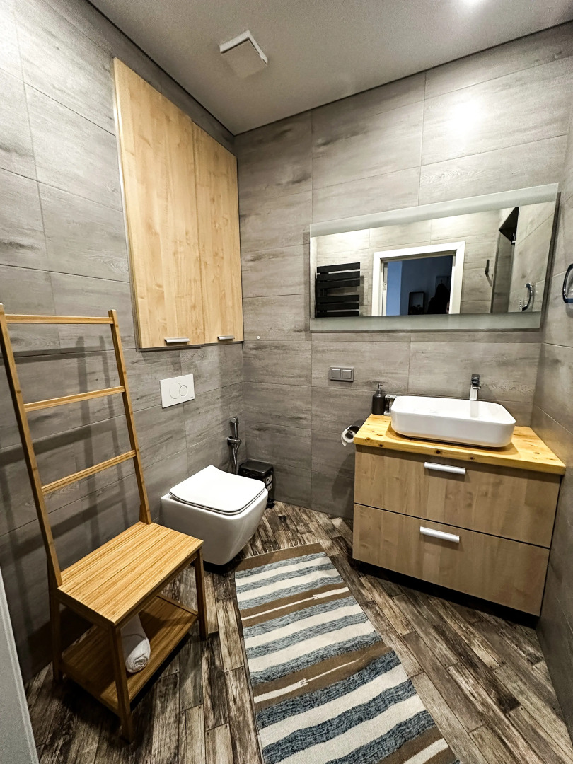 Апартаменты GEOMETRY - Просторная квартира с панорамным видом на реку в центре