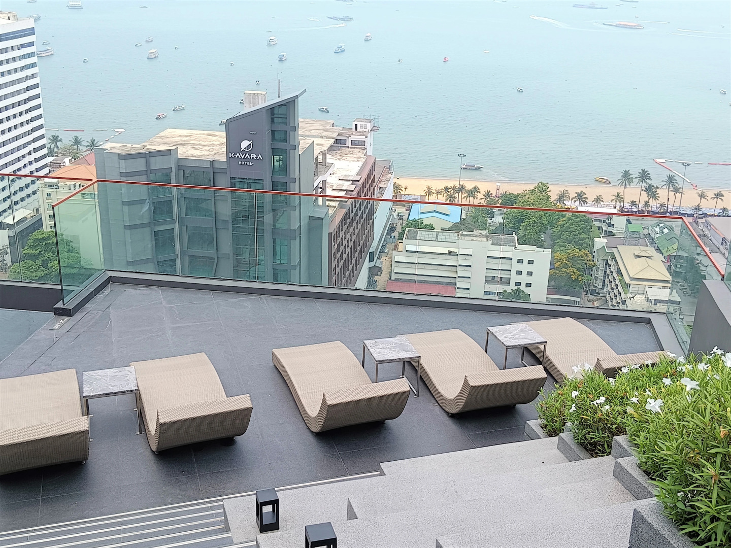 Апартаменты Edge Central Pattaya Lux