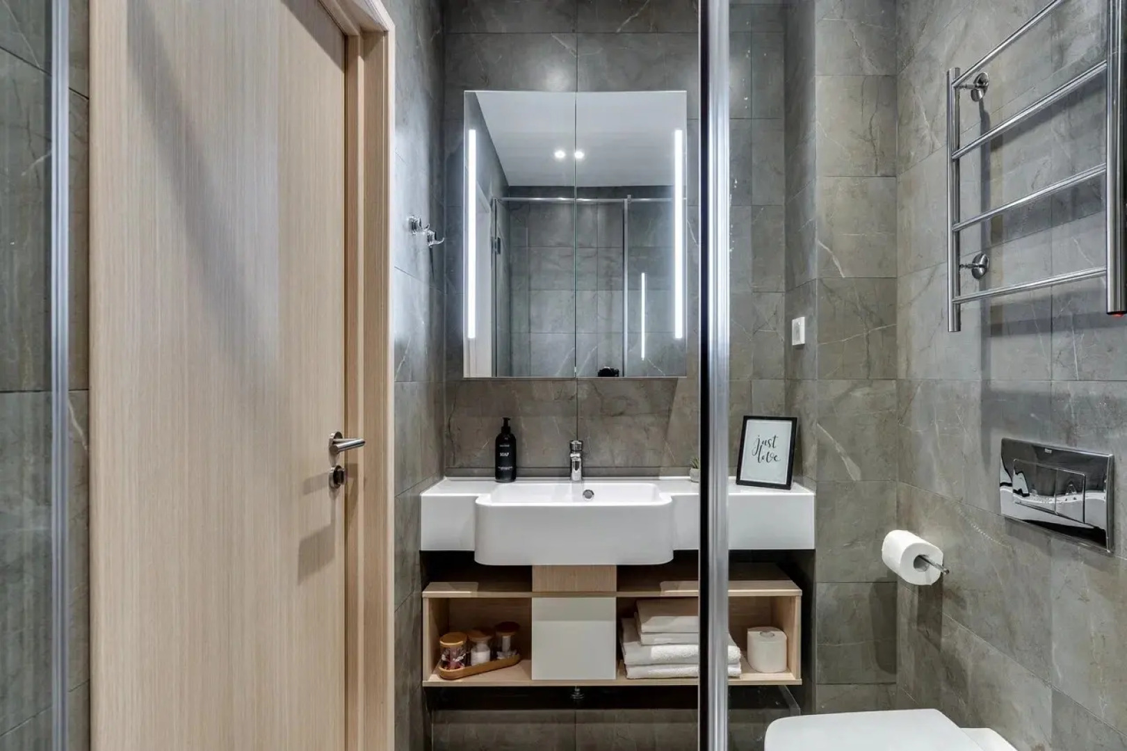 Апартаменты Grey's Apartment с Видом на Город