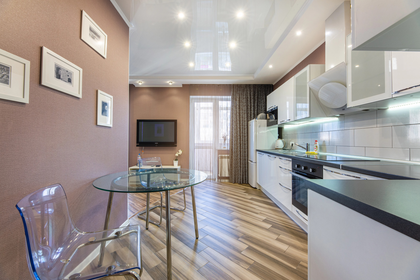 Апартаменты на Пионерской 43