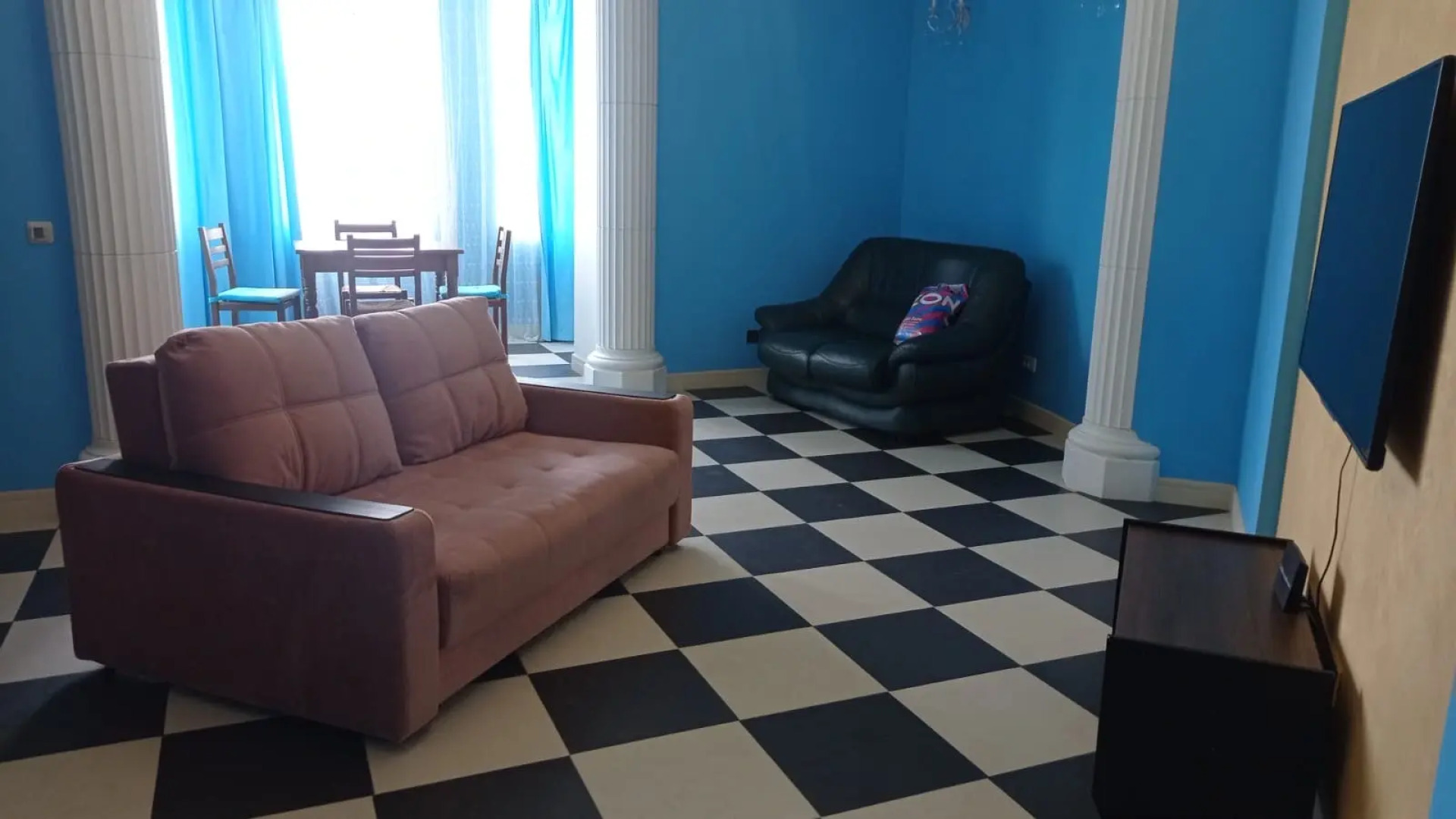 Квартира 3-х комнатная в центре