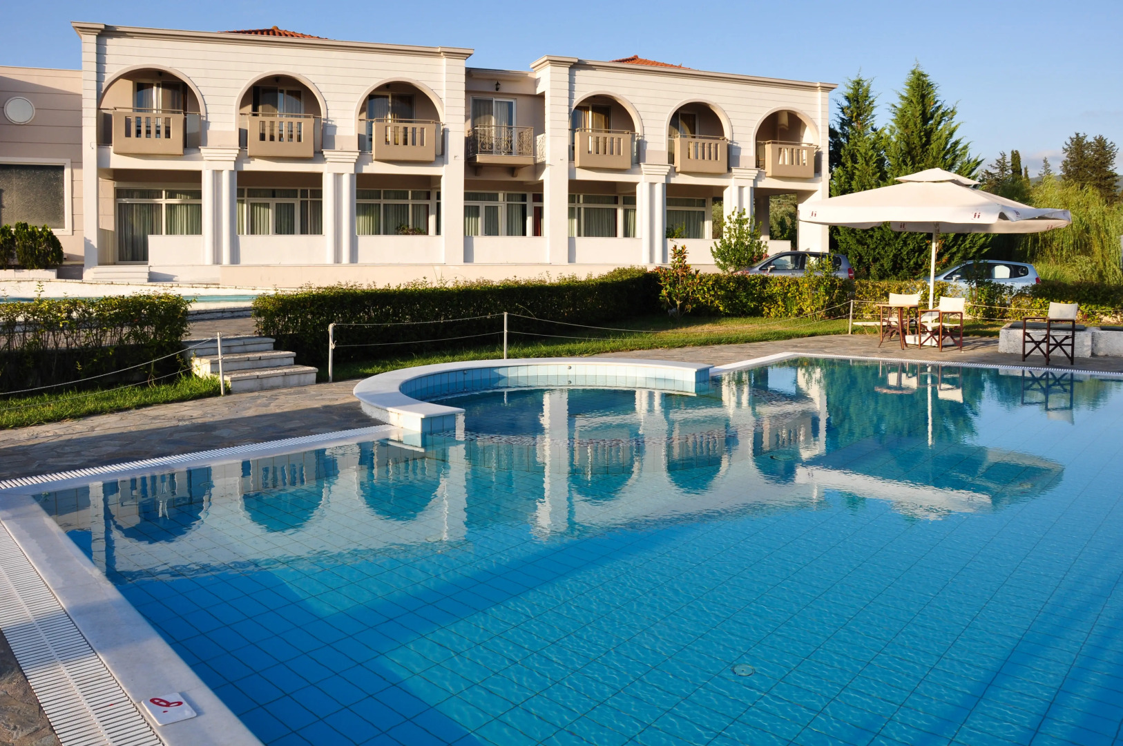 Отель Arta Palace