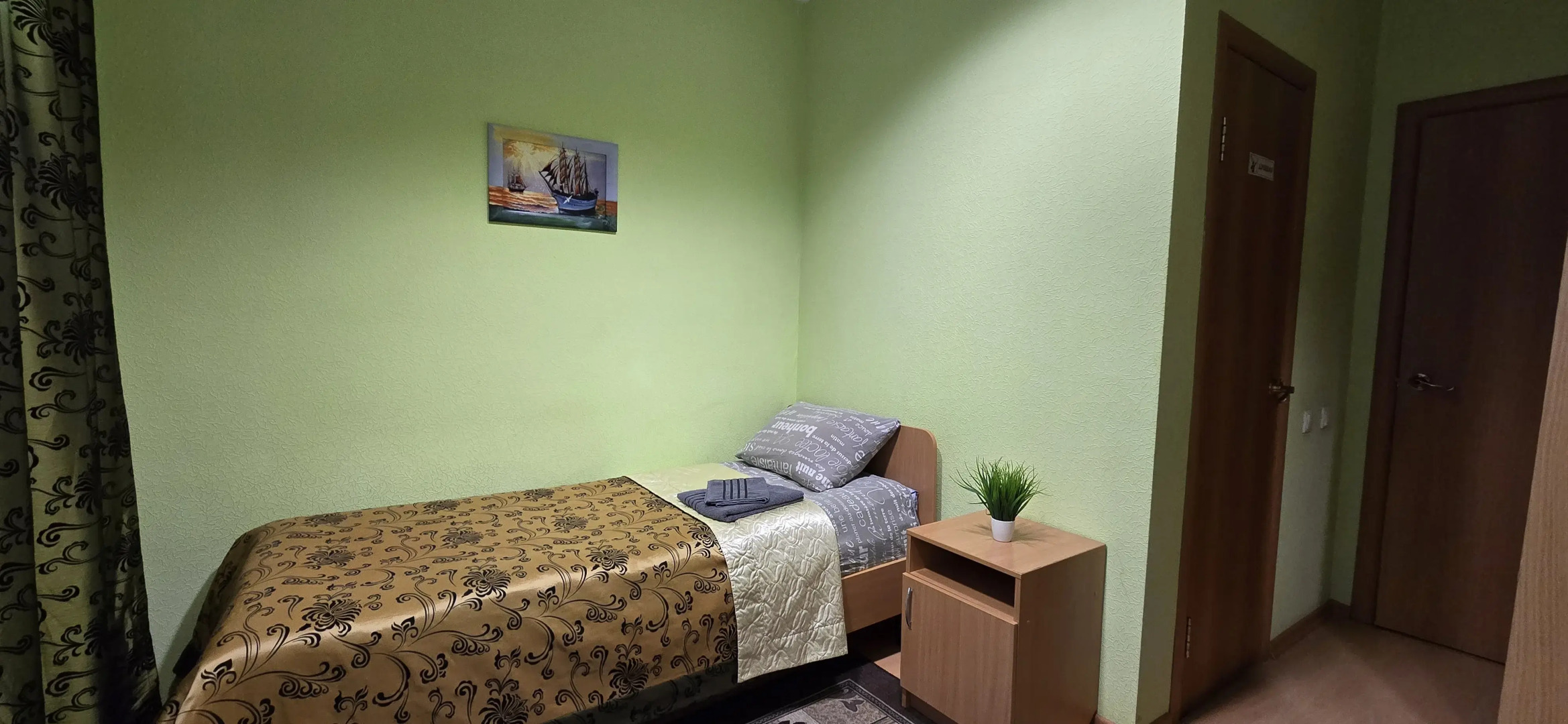 Отель гостиница Октябрьская на Белинского