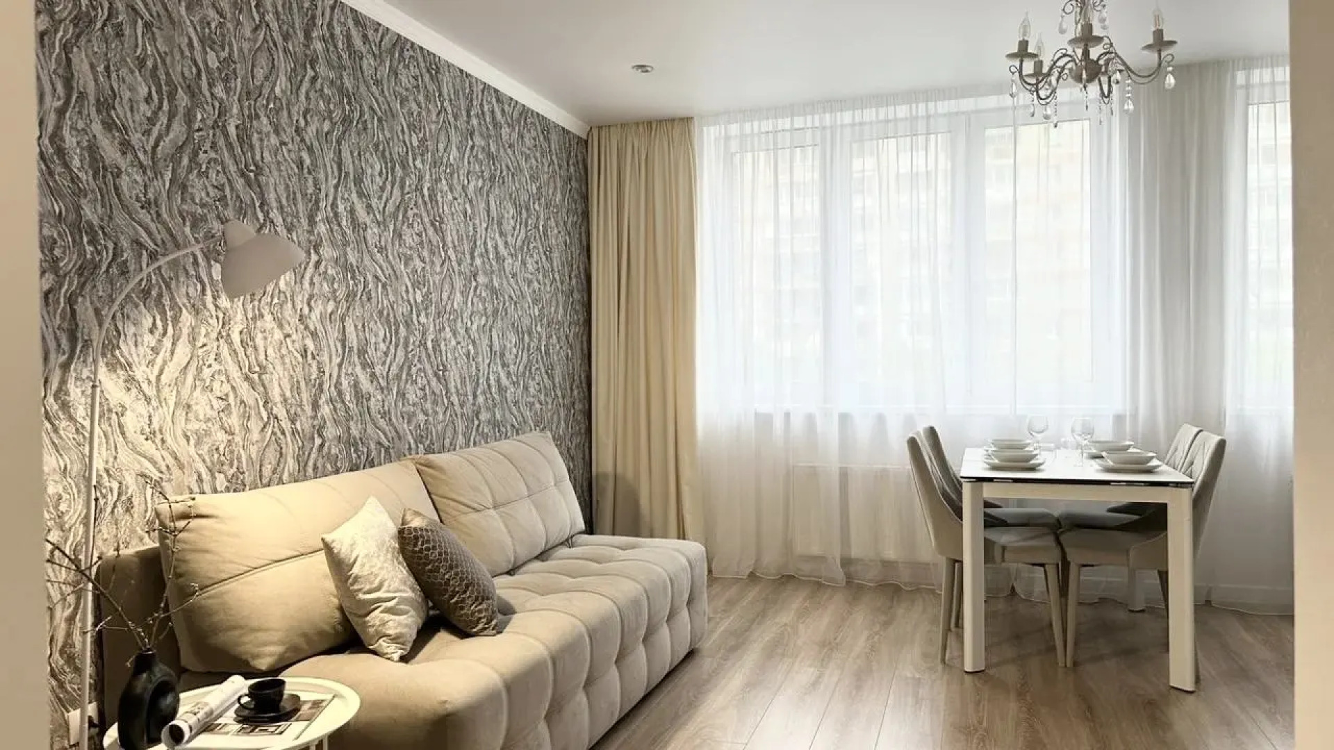 Квартира Премьер Апарт в ЖК бизнес класса Премьер