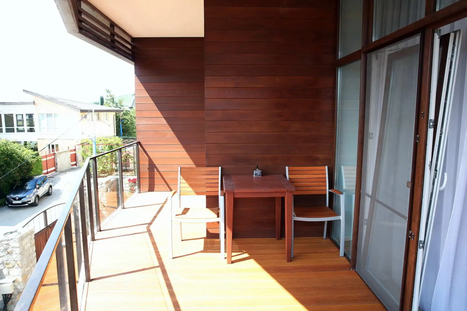 Жилые помещения Восток-Запад