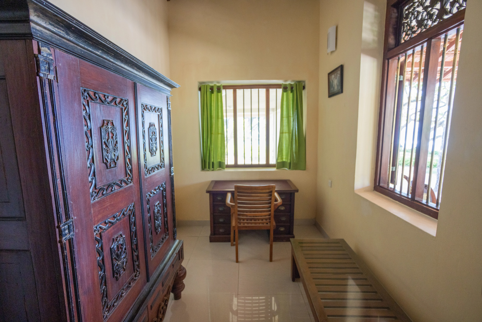 Villa South Point Abbey 4 bedroom beach front