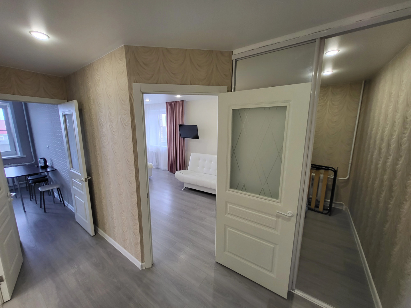 Апартаменты Apartment on 8 marta 21