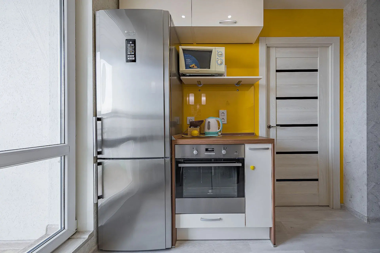 Апартаменты iZi Apart на Московском шоссе рядом ст. Метро  и Ж/Д Вокзал