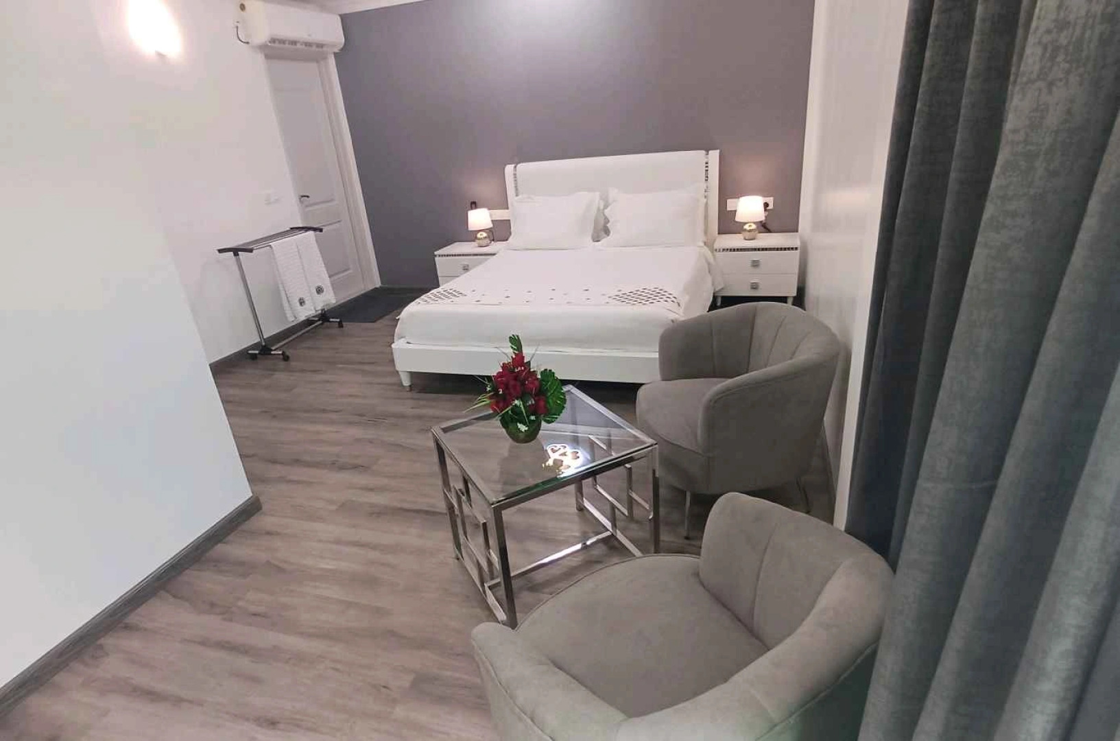 Гостевой дом SIS Tourist Villa