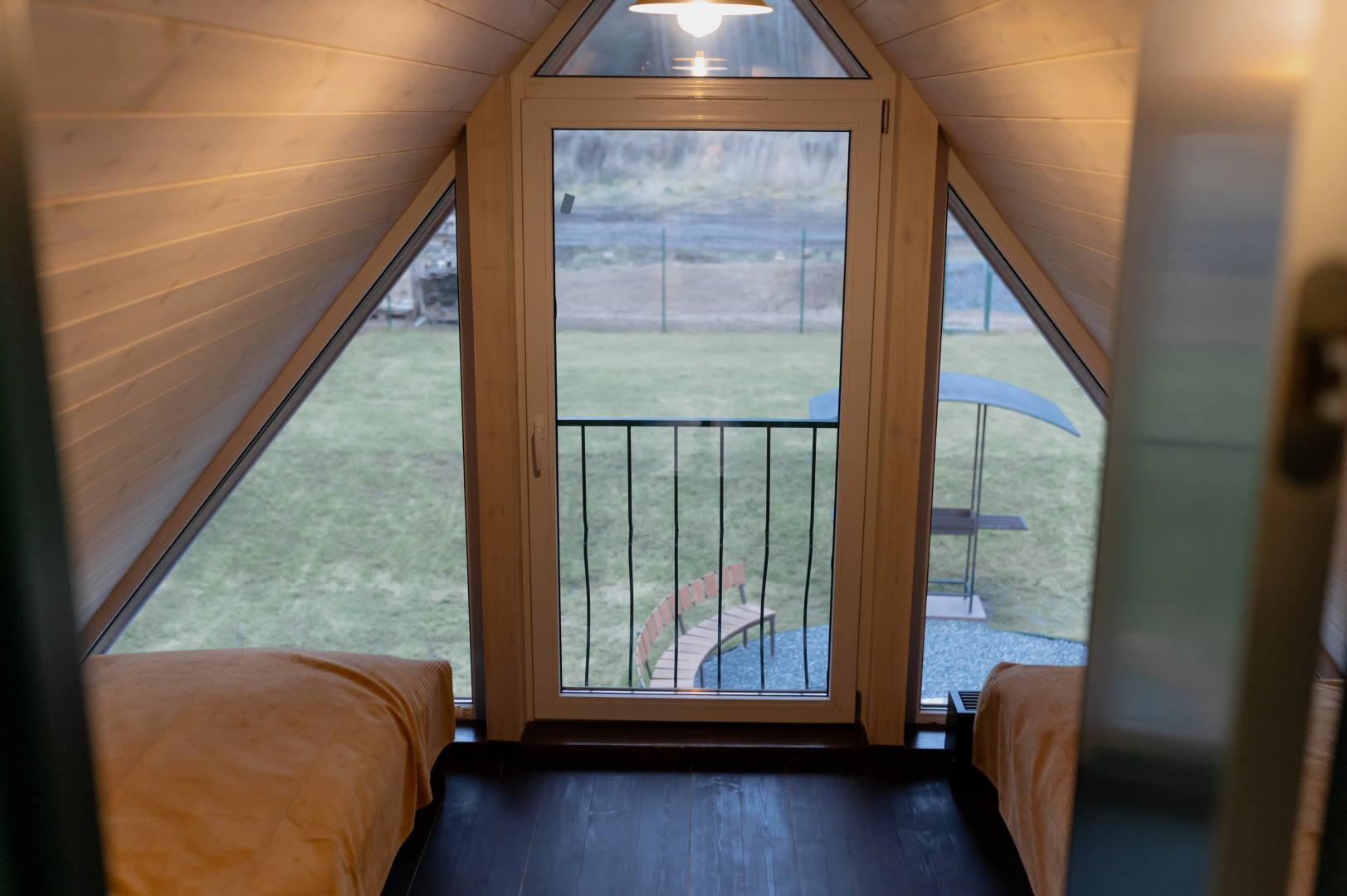 Частный дом с сауной купелью с двумя спальнями