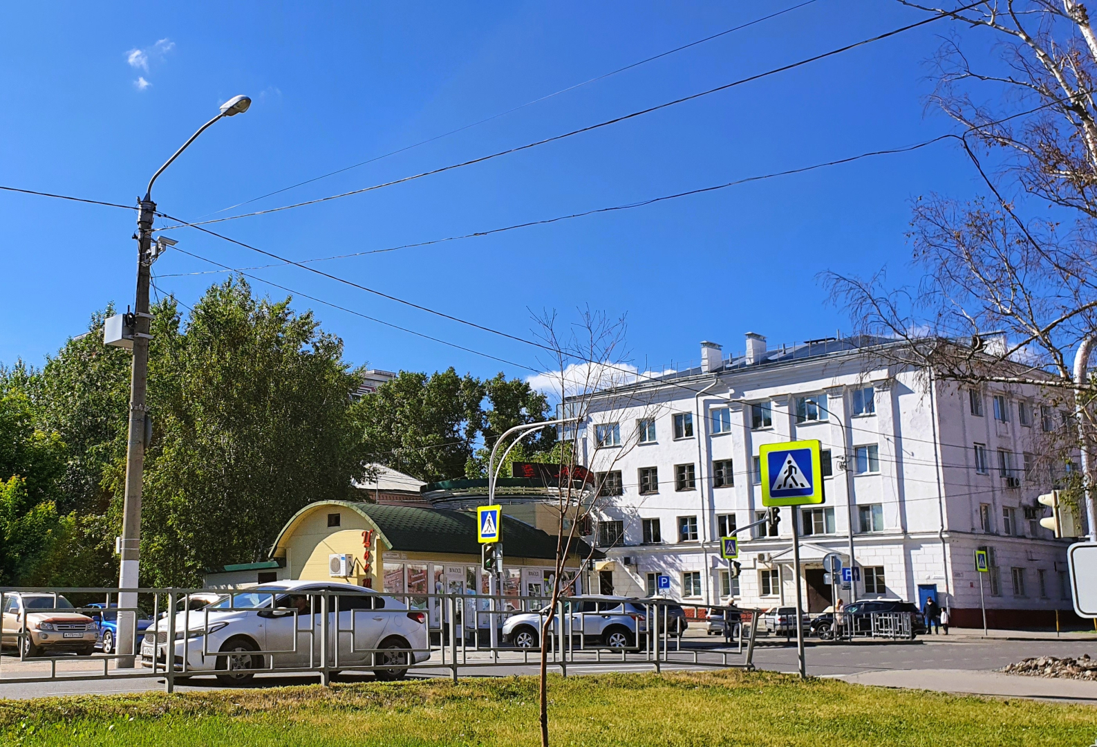 Квартира проспект Калинина у площади Октября