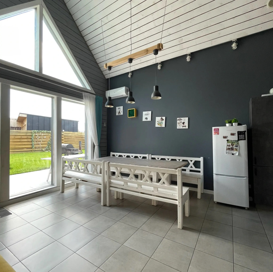 Вилла Черный дом