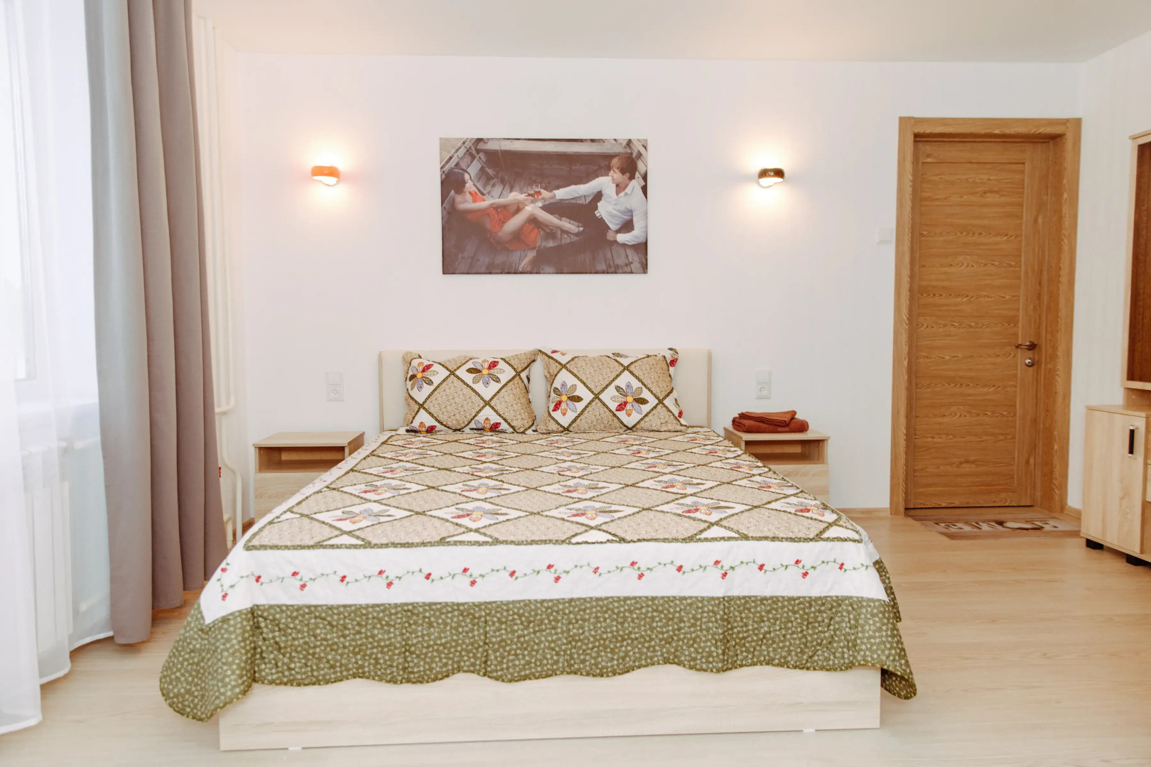 Мини-Отель Адам и Ева