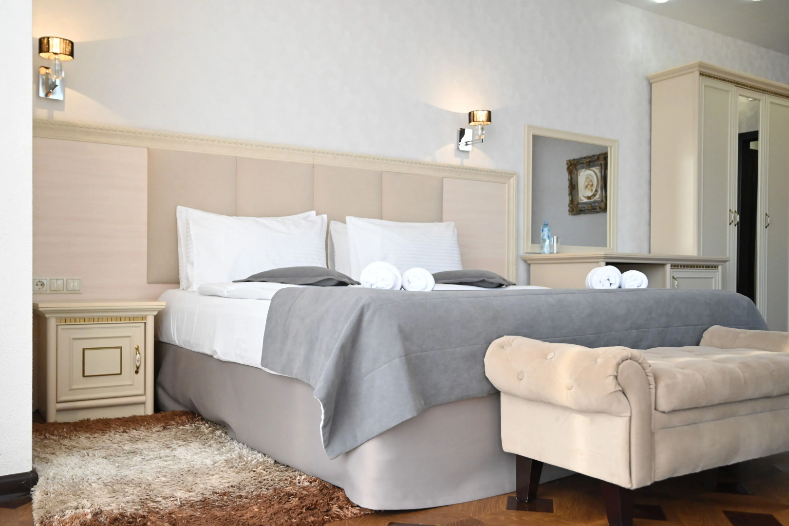 Отель Shine House