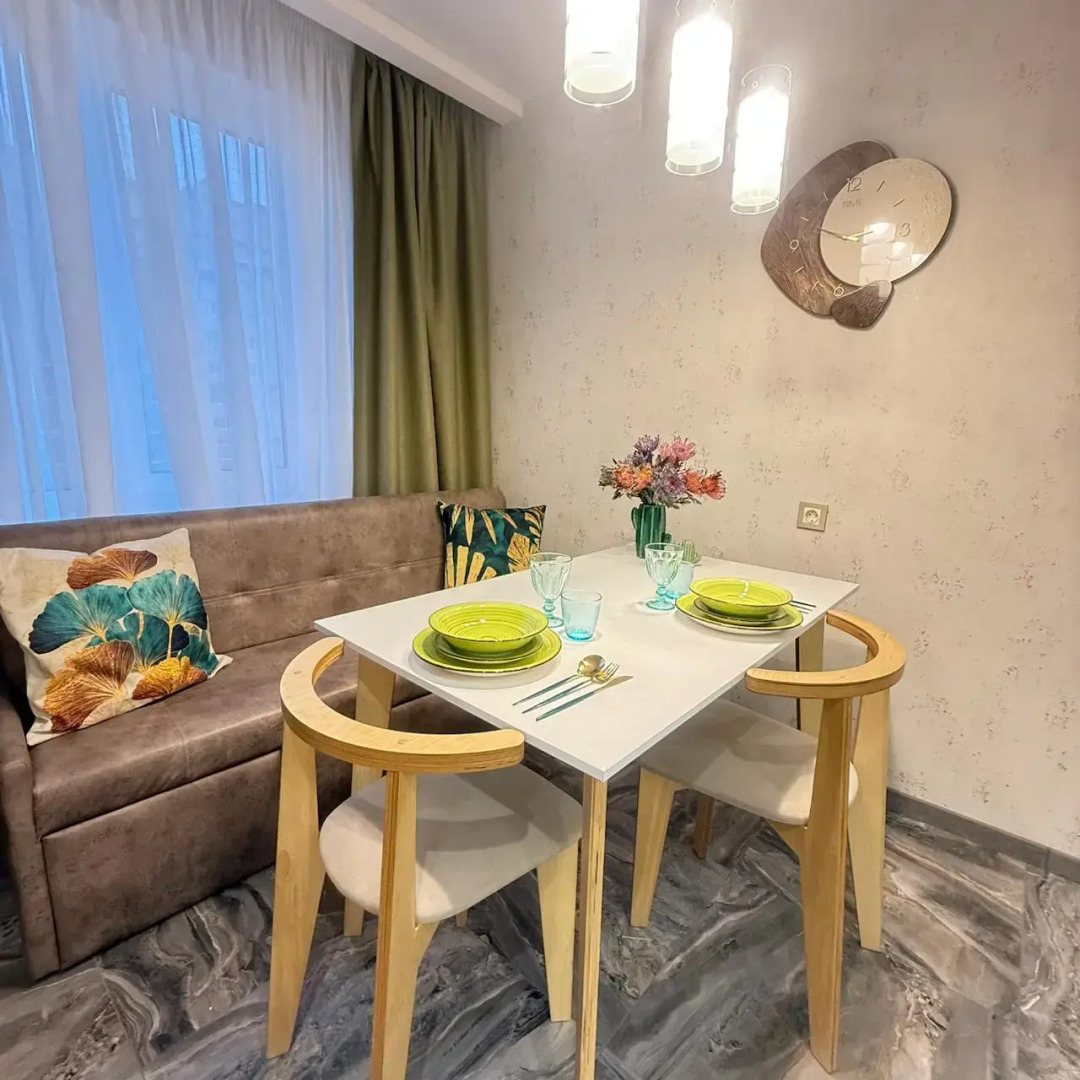 Квартира Луначарского 216