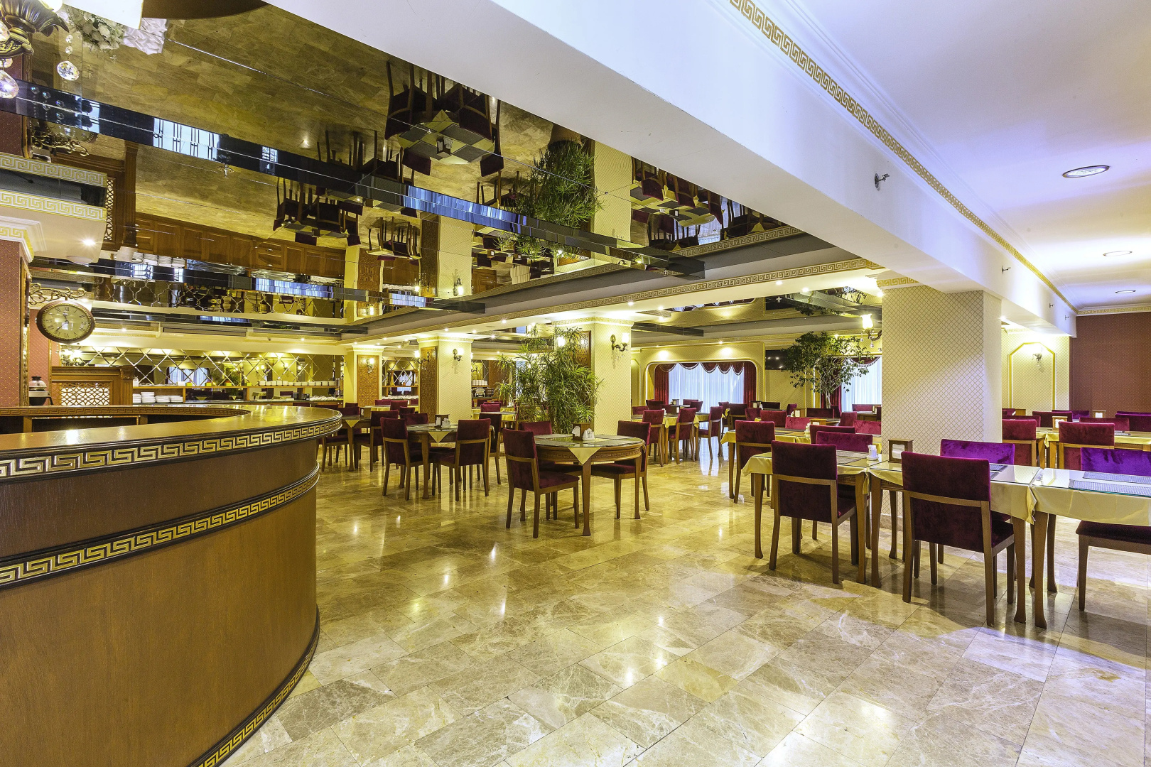 Lausos Palace Hotel