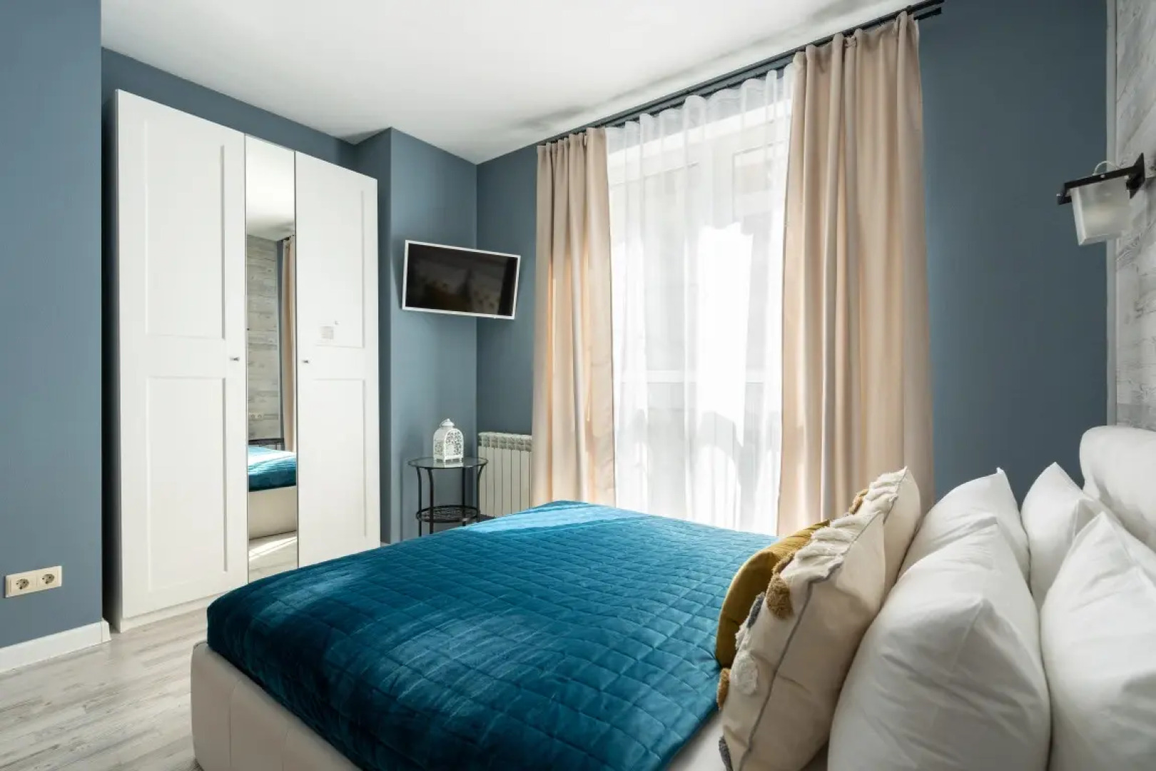 Апарт-Отель LetYourFlat ''Indigo''