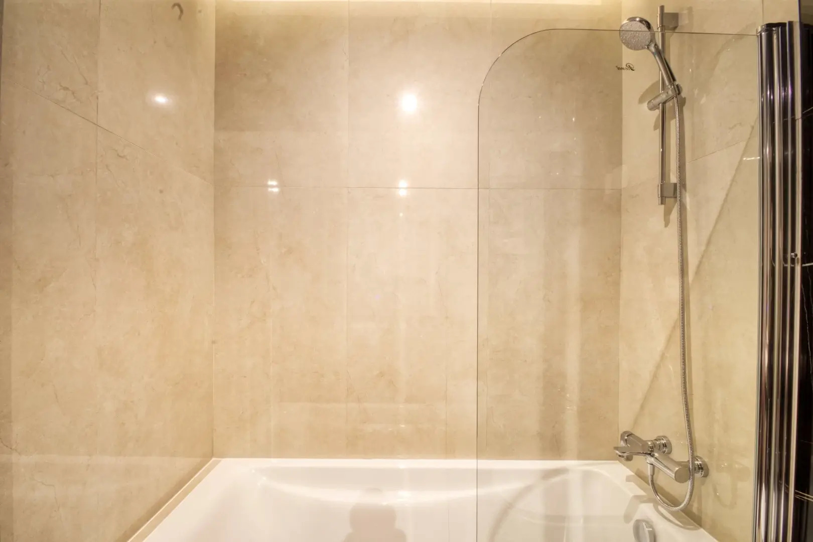 Апартаменты Welcome Home in Me Do Re Tower