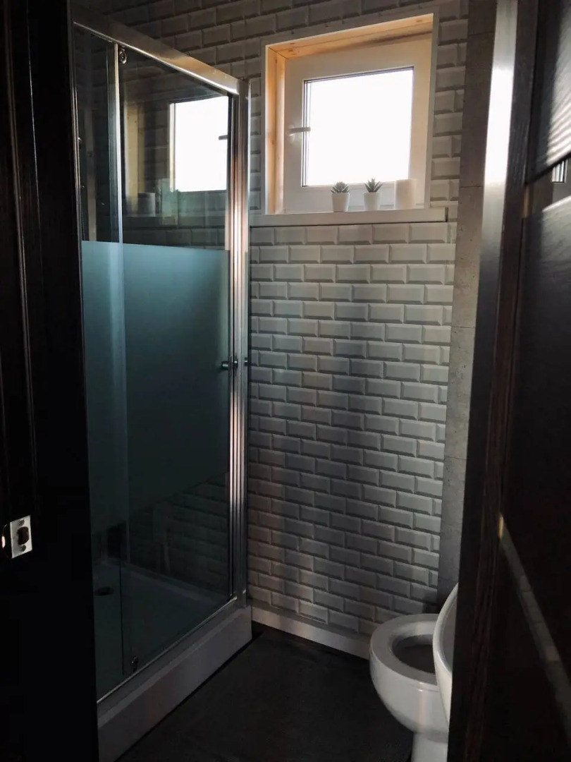 Частный дом Дом-студия на берегу озера