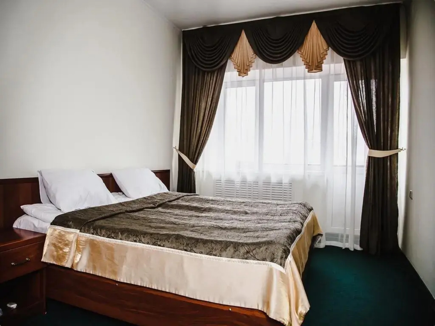 Гостиница Южная