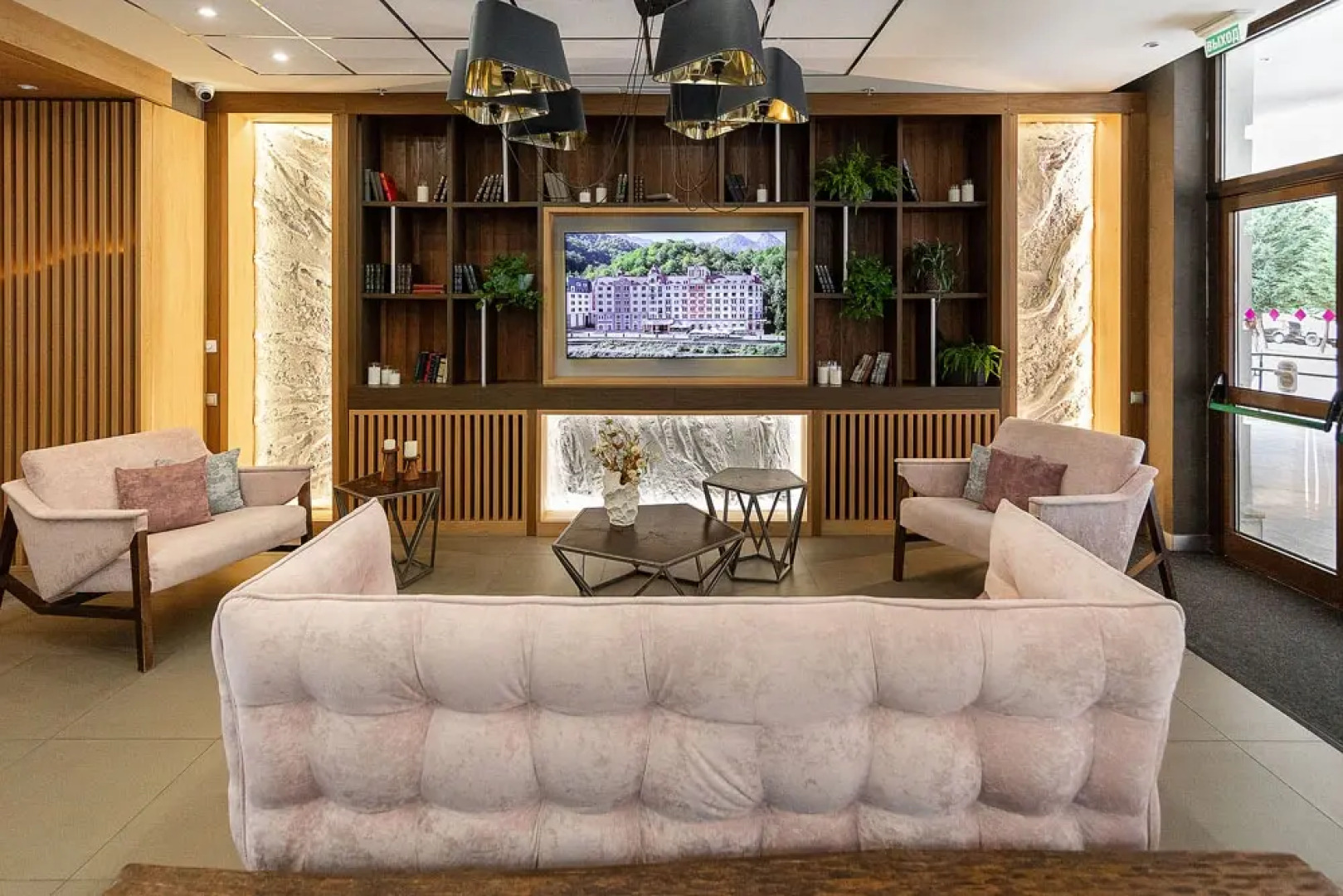 Эрбелия от Васта, Роза Хутор