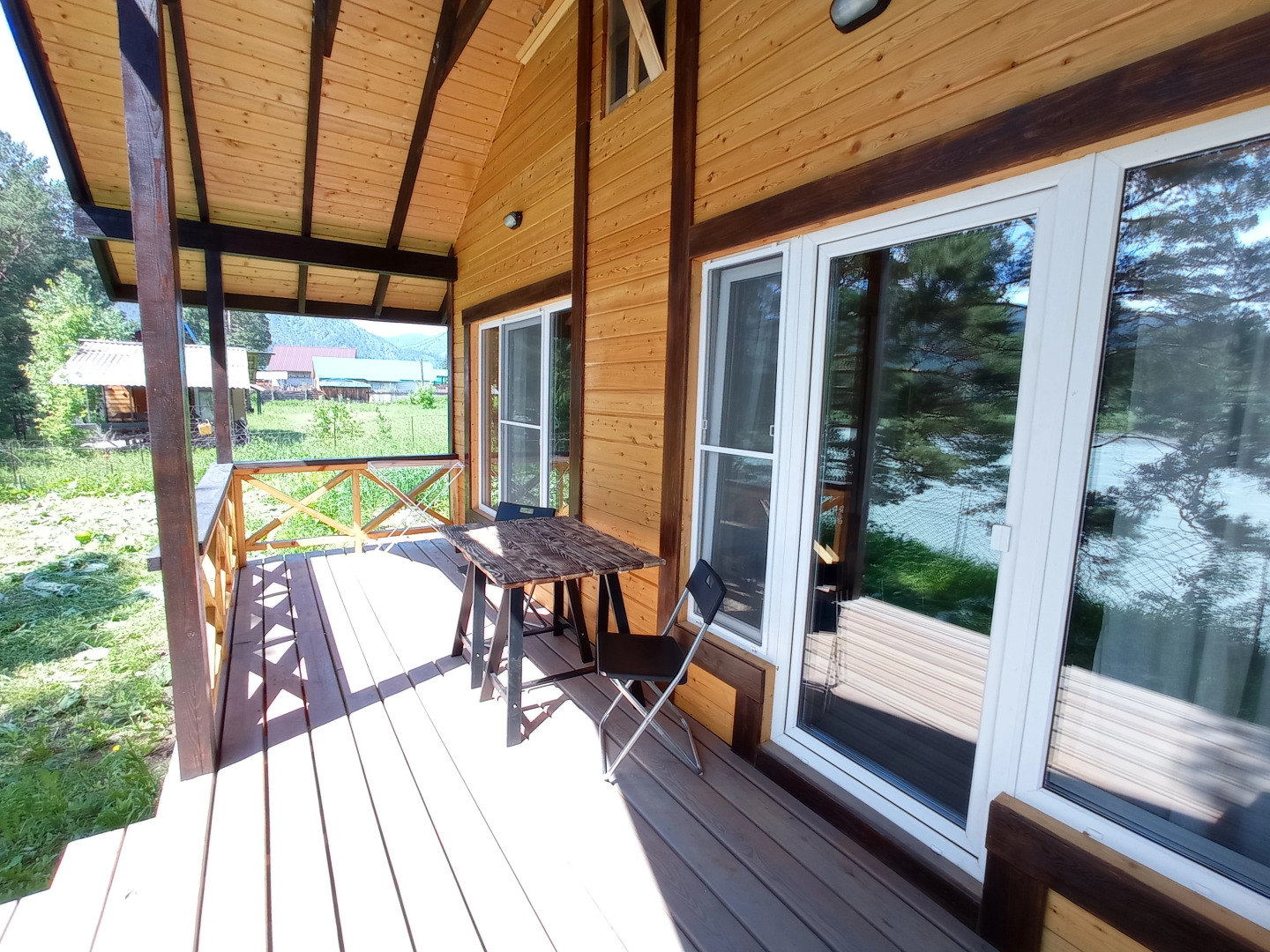 Частный дом Алтай Дзен на берегу Катуни