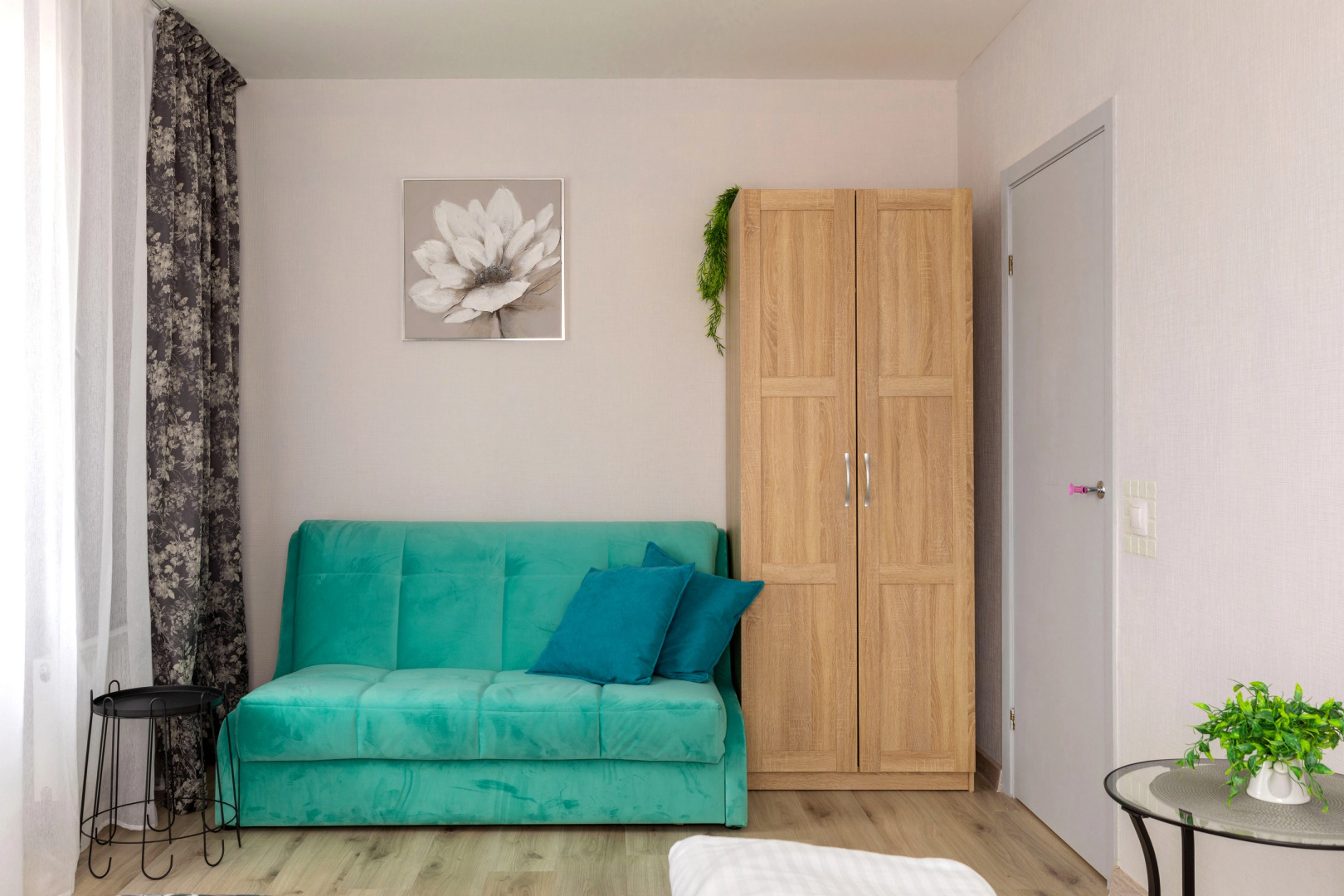 Апартаменты Живи в Курортном однокомнатная квартира Садовая 90