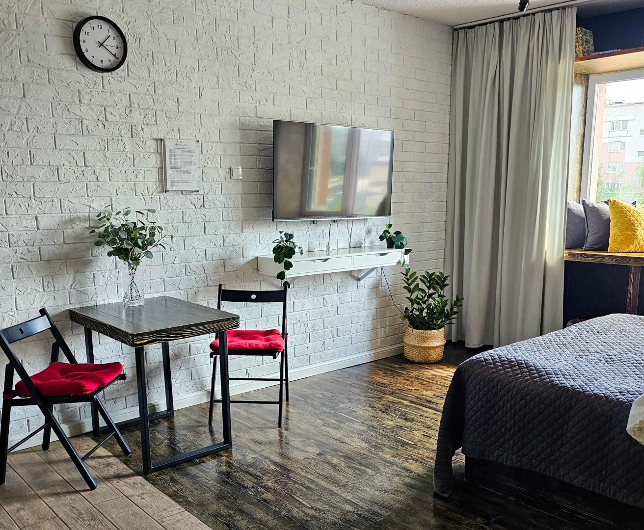 Апартаменты Черная Студия