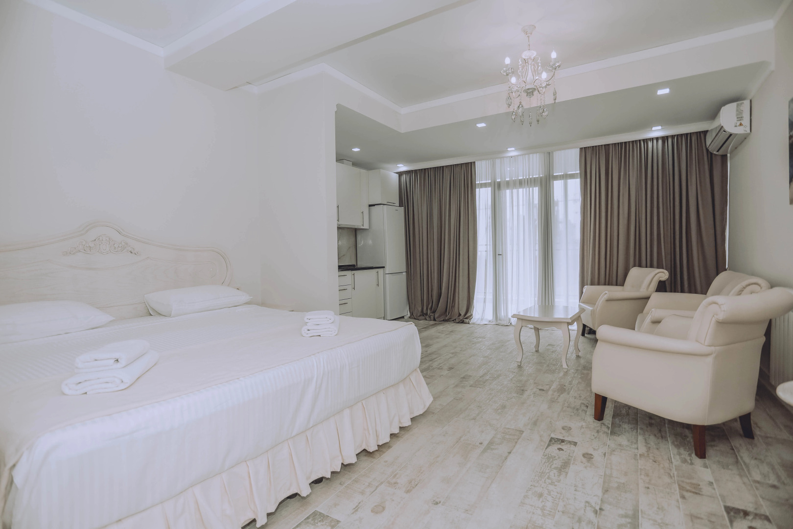 Отель Royal Medis