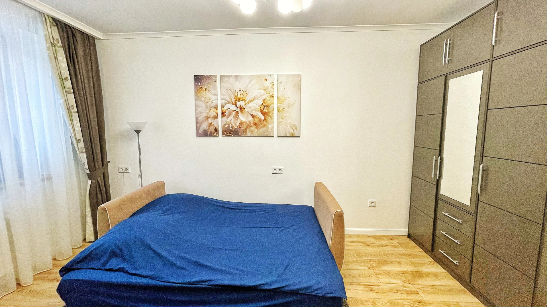 Квартира Янтарная Комната