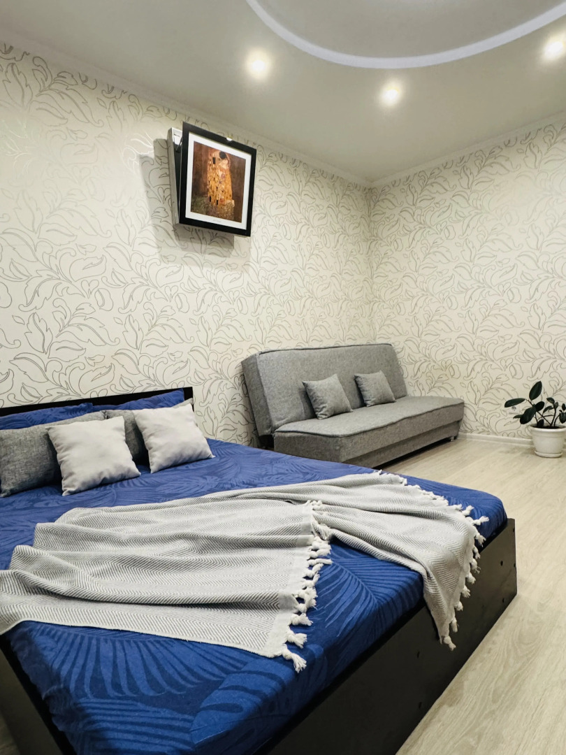 Квартира двухкомнатная в 10 минутах ходьбы от набережной