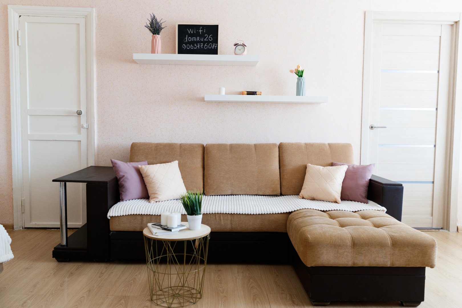 Просторная Двухкомнатная Квартира на 6 Гостей Проспект Октября 101 Театр Кукол