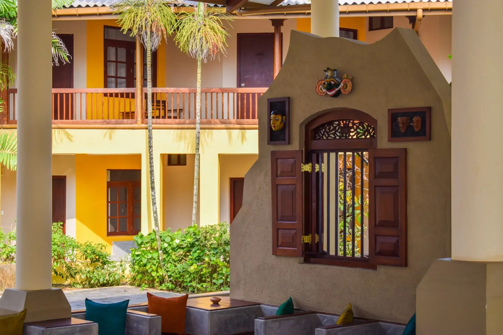 Курортный отель Insight resort