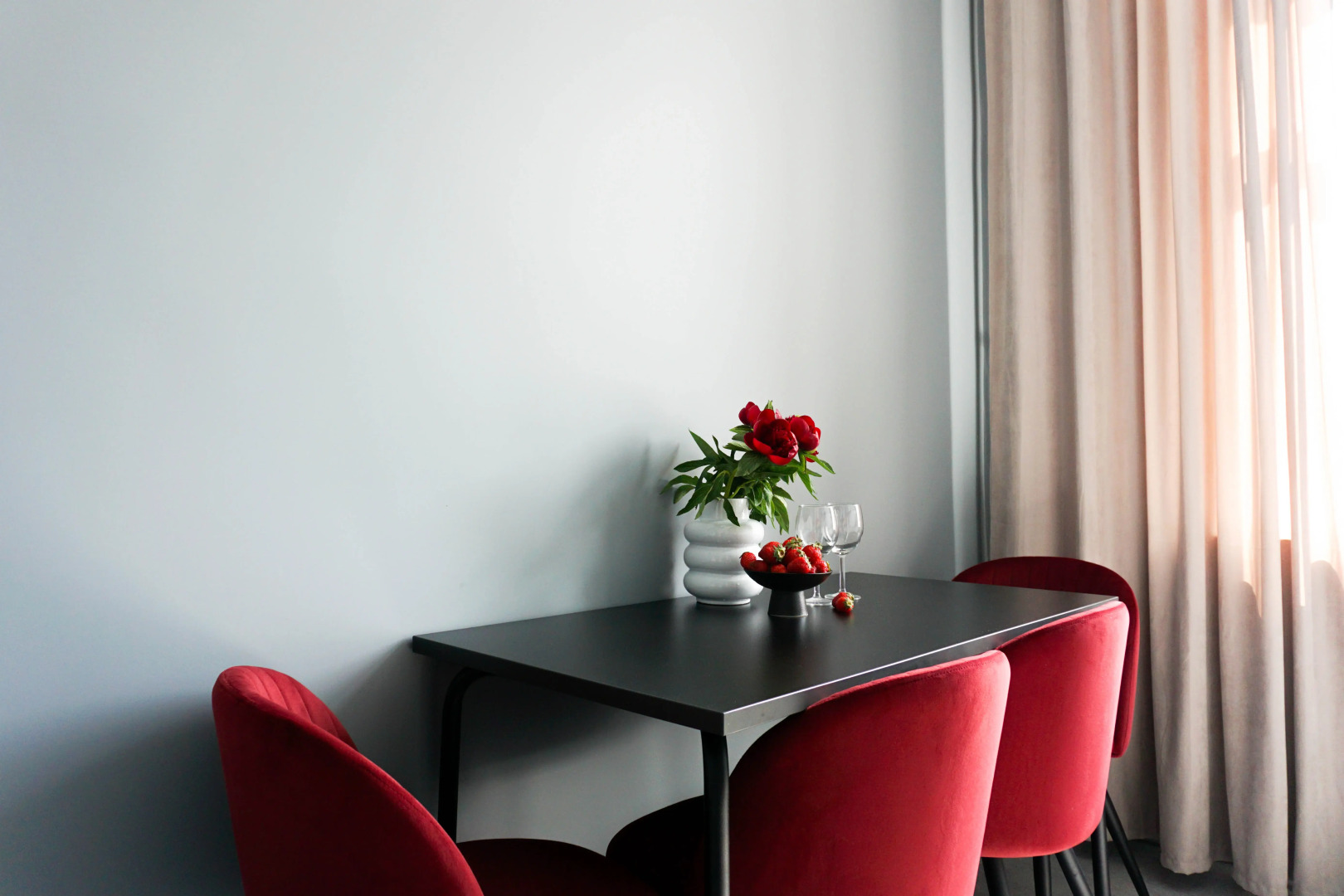 Квартира Двухкомнатная Apartic Возле Зоопарка