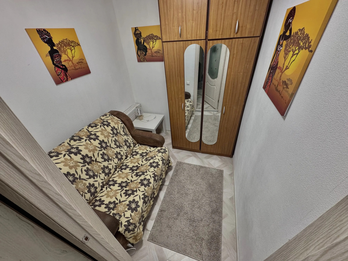 Апартаменты Короленко 19