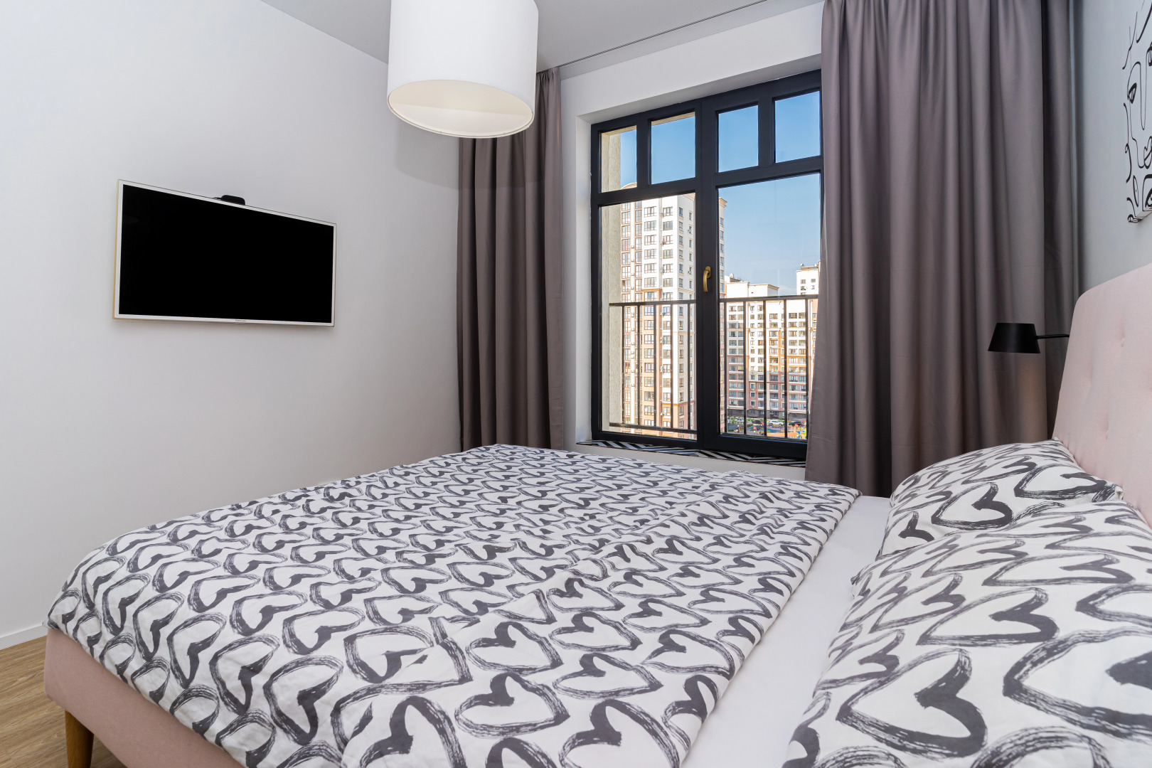 Квартира ЛЮКС Посуточно в ЖК Жигулина Роща